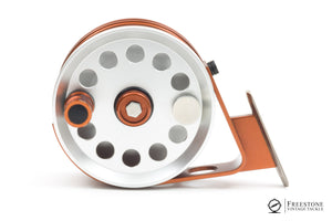 Ari 't Hart - Rainbow Fly Reel - Philipsbraun/Silver