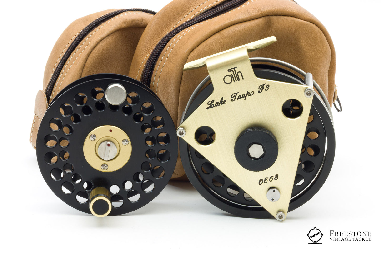 Ari 't Hart - F3 Taupo Fly Reel w/ Spare Spool - LHW
