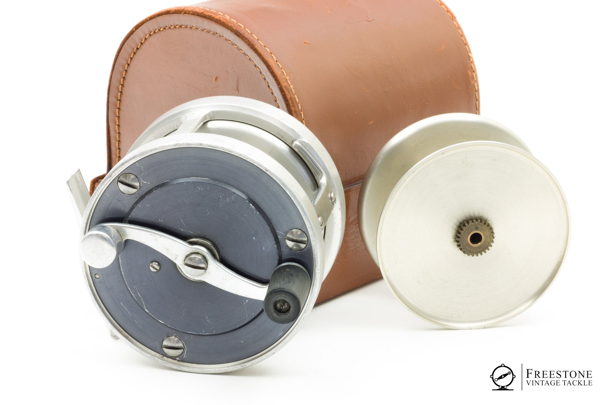 Bogdan - Model 150 Fly Reel w/ Spare Spool - RHW
