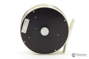 Bogdan - Large Steelhead Fly Reel w/ Palming Plate