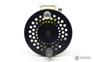 Bogdan - Large Steelhead Fly Reel w/ Palming Plate
