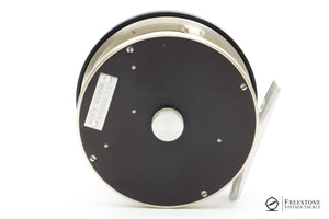 Bogdan - Steelhead Fly Reel w/ Palming Plate