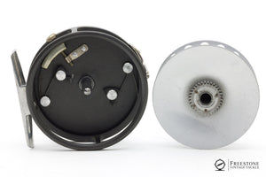 Hardy - Featherweight Fly Reel w/ Spare Spool - Made for A&F