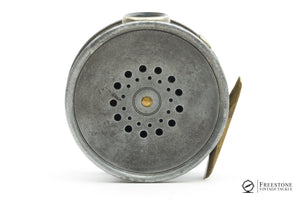 Hardy - Perfect 3 7/8" Fly Reel - RHW, Pre-war