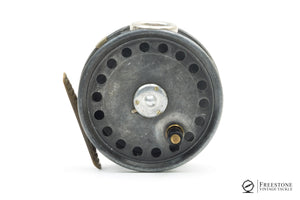 Hardy - St. George 3 3/8" Fly Reel - Straight Line Lettering / Leaded
