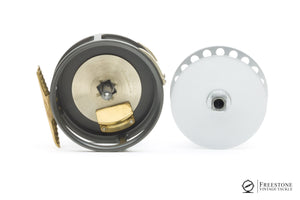 Hardy - The Husky Fly Reel - Silent Check