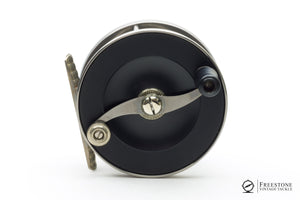 Kineya - Model 701 Fly Reel