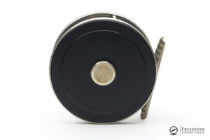Kineya - Model 701 Fly Reel