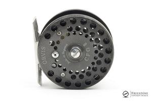 Orvis - CFO II Fly Reel w/ Spare Spool - Screwback