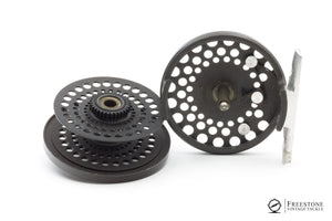 Orvis - CFO II Fly Reel w/ Spare Spool