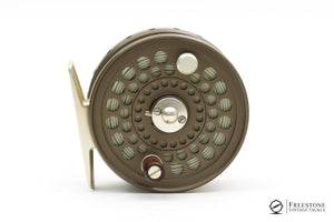 Orvis - CFO III Disc Fly Reel w/ Spare Spool