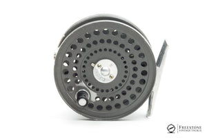 Orvis - CFO III Fly Reel w/ Spare Spool