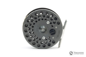 Orvis - CFO IV Fly Reel w/ Spare Spool