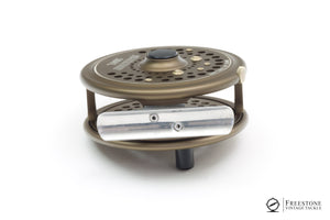 Sage / Hardy - Model 504L Fly Reel w/ 2 Spare Spools