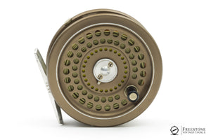 Sage/Hardy - Model 505L Fly Reel w/ Spare Spool