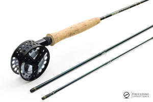 Sage - SPL Center Axis 489-3, 8'9" 4wt Graphite Rod & Reel