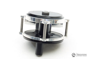 Thomas & Thomas - Heritage Raised Pillar Fly Reel