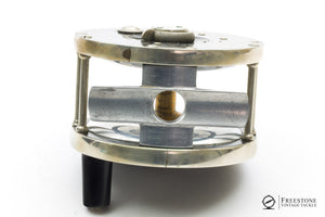 Vom Hofe, Edward - Model 423 Restigouche 4/0 Fly Reel