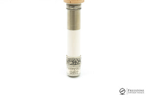 Whitehead, D.L. - Presentation 7'9" 2/2 5wt Bamboo Rod