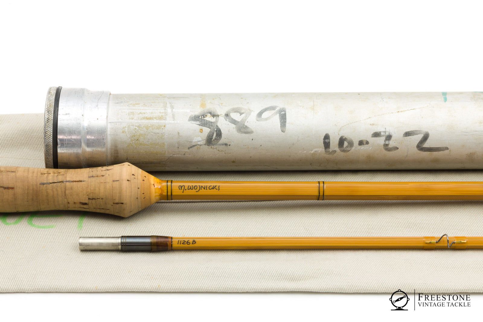 Wojnicki, Mario - Model 265V8, 8'8" 2/1 8wt Penta Bamboo Rod