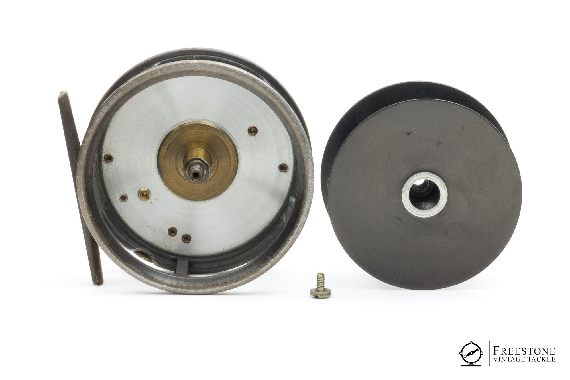 Hardy - Perfect 4 1/4" Fly Reel - 1920's - Freestone Vintage Tackle Hardy - Perfect 4 1/4" Fly Reel - 1920's - Freestone Vintage Tackle