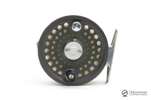 Orvis - Battenkill Disc 5/6 Fly Reel w/ Spare Spool