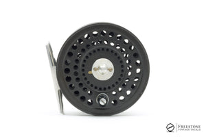 Orvis - CFO III Fly Reel - Inverted Script!