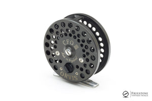 Orvis - CFO III Fly Reel - Inverted Script!