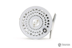 Orvis - CFO III Limited Edition Fly Reel - Silver