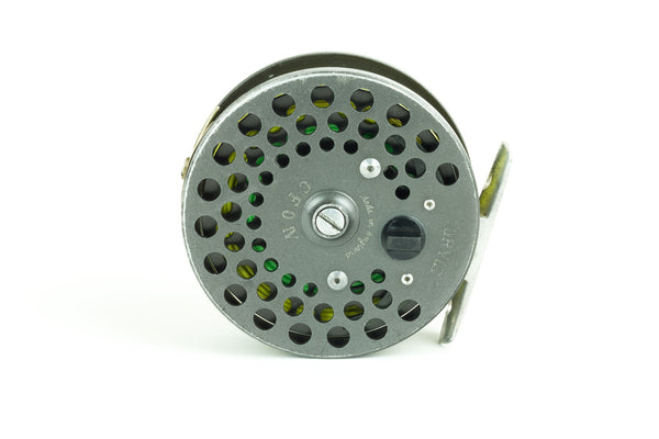 Orvis-CFOIVFlyReel-Screwback-