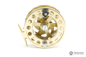 Orvis - Vortex 9/10 Fly Reel w/ 2 Spare Spools