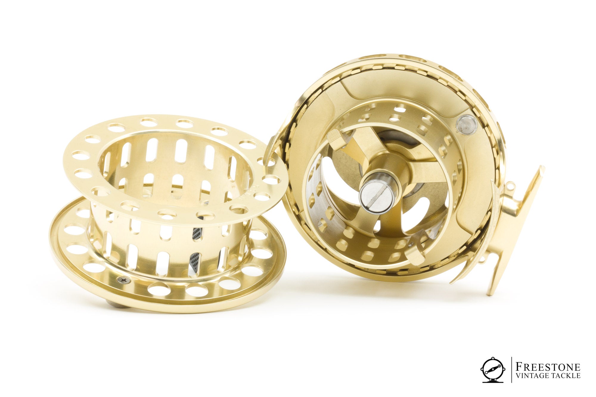 Orvis - Vortex 9/10 Fly Reel w/ 2 Spare Spools - Freestone